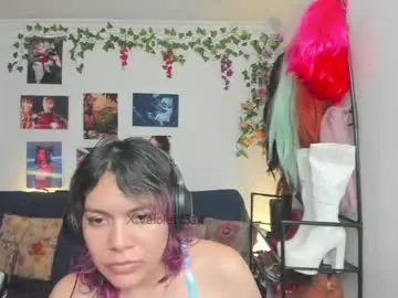 Vaioletuwu  live sex cam