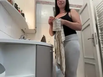 Viola_beck  live sex cam