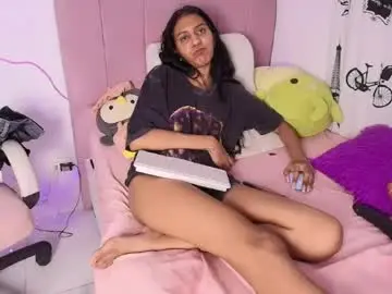 Yaizasexy_lov  live sex cam