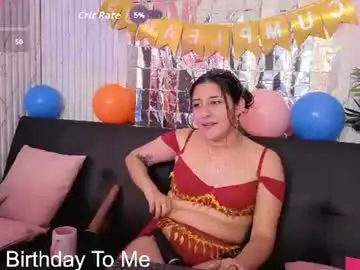 Zyra_tay  live sex cam