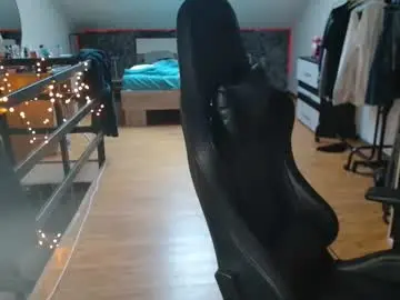 Chanelis069  live sex cam