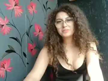 Chanelis069  live sex cam