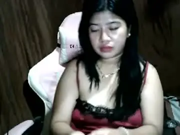 Cherrykisses29  live sex cam