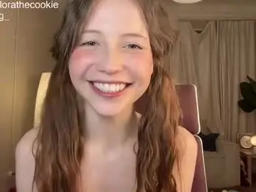 Delorathecookie  live sex cam