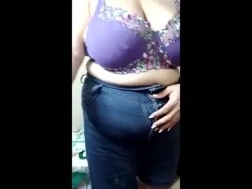 Elizabethtaylor1  live sex cam