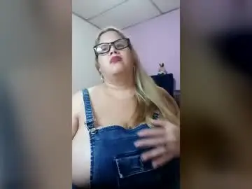 Elizabethtaylor1  live sex cam
