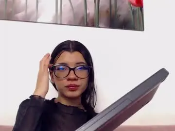 Pinky_f00x  live sex cam