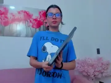 Pinky_f00x  live sex cam