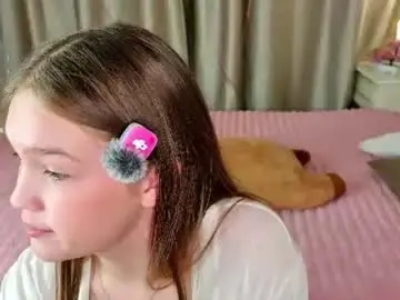Playfulmelly  live sex cam
