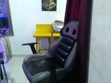 Shining_star69  live sex cam