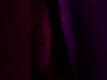 Temptation_happiness  live sex cam