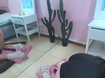 Abigaillady  live sex cam