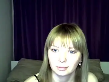 Amygreens  live sex cam