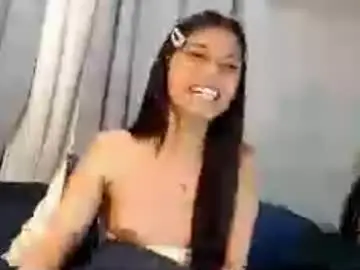 Anok_yaii  live sex cam