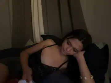 Anok_yaii  live sex cam