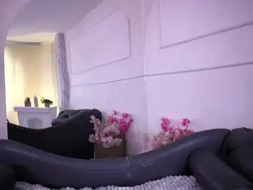 Charlotterusso  live sex cam