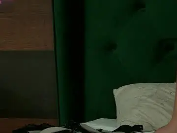 Chloebaee  live sex cam