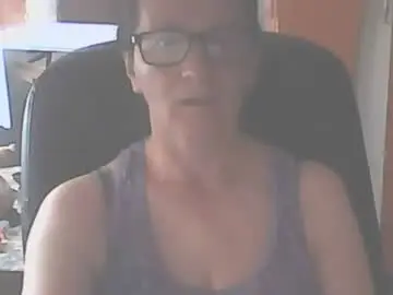 Hellenmarie  live sex cam