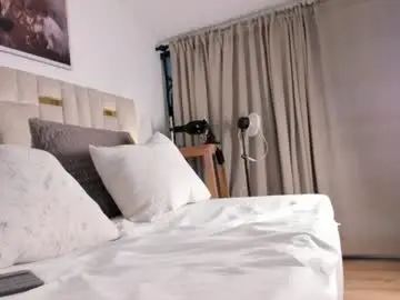 Ivanna_sx  live sex cam