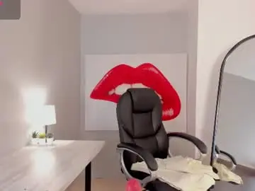 Layra_rous  live sex cam