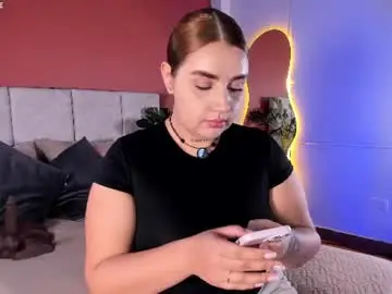 Noa_valmont  live sex cam