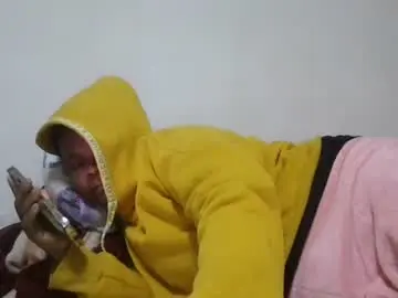 Razanatiana  live sex cam