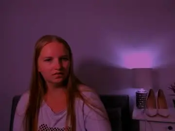 Rosehypnotic  live sex cam