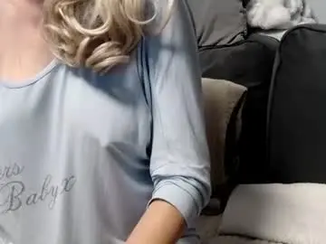 S_mailleee  live sex cam
