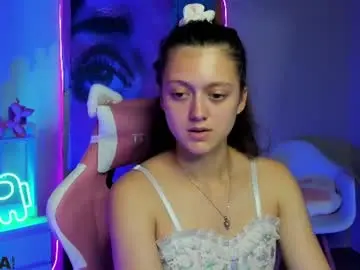 Tunaholli  live sex cam