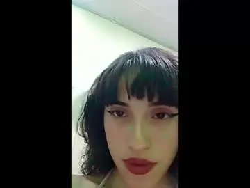 Venule23  live sex cam