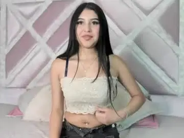 Zoee_669  live sex cam