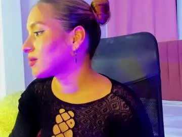 Agnescru  live sex cam