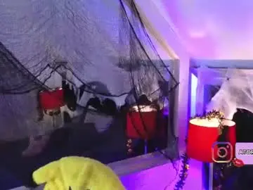 Angelacastle  live sex cam