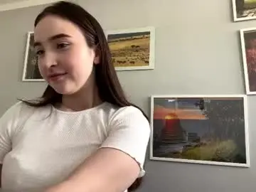 Bunnysquish  live sex cam