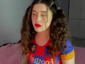 Chloeblisss  live sex cam
