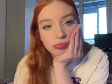 Cinnabongirls  live sex cam