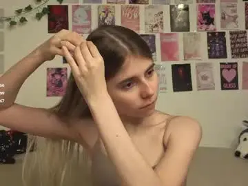 Dark_ester  live sex cam