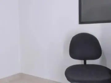 Emma_lean  live sex cam