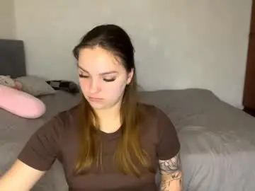 Erleneschlote  live sex cam