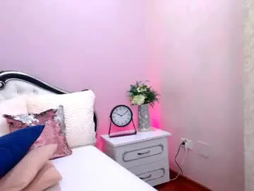 Foxyclarisee  live sex cam