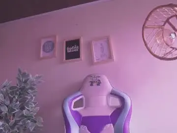 Issa_monterrey  live sex cam