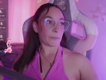 Issa_monterrey  live sex cam