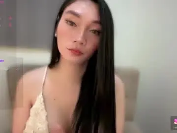 Lovelychessa  live sex cam