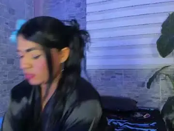 Meganblazze  live sex cam
