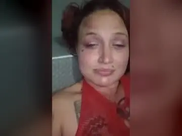 Mjwhegwood  live sex cam