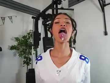 Nina_ponse  live sex cam