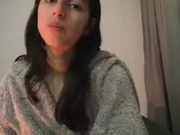 Paulainblue  live sex cam