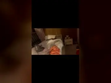 Queenkourt  live sex cam