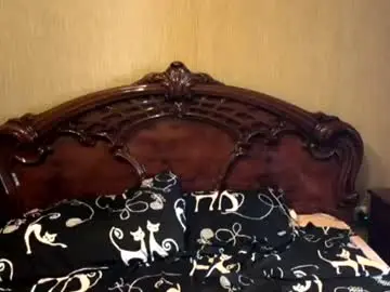 Robbiedantoni  live sex cam