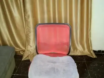 Squirtcunt_xola  live sex cam